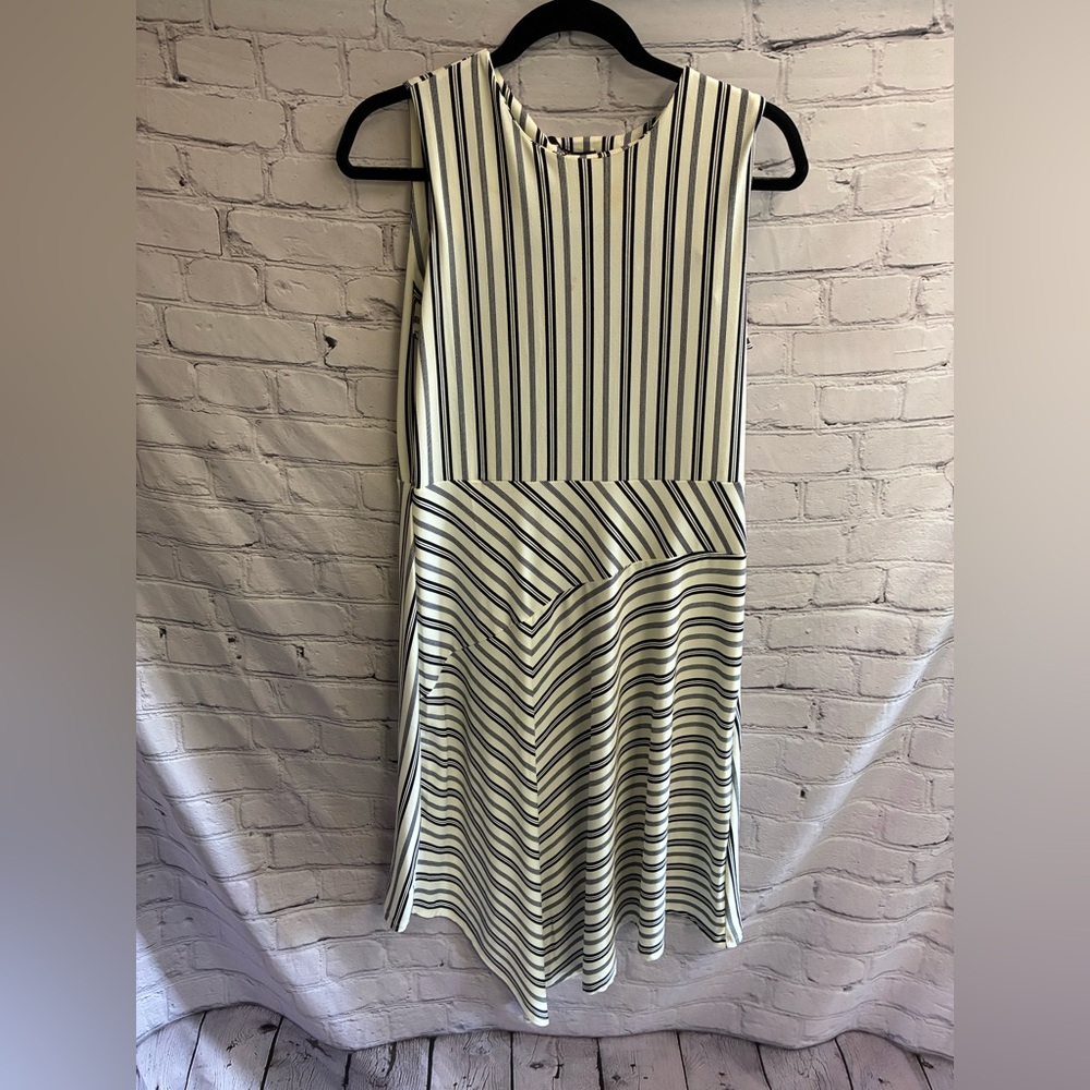Banana Republic Women's Striped‎ Dress Asymetrical Hem Sleeveless Size Medium